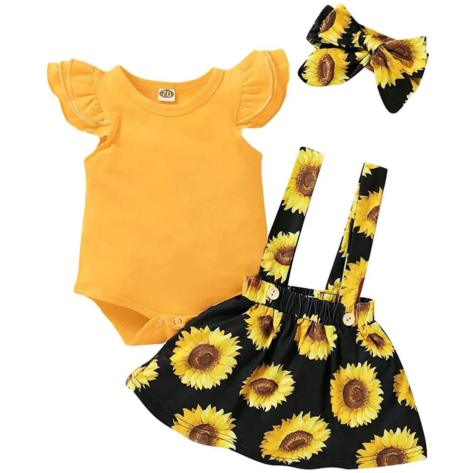 SUNFLOWER Driedelige set met print, romper en pakje. Comfortabel en schattig voor baby's. Perfect om te spelen en te ontdekken.