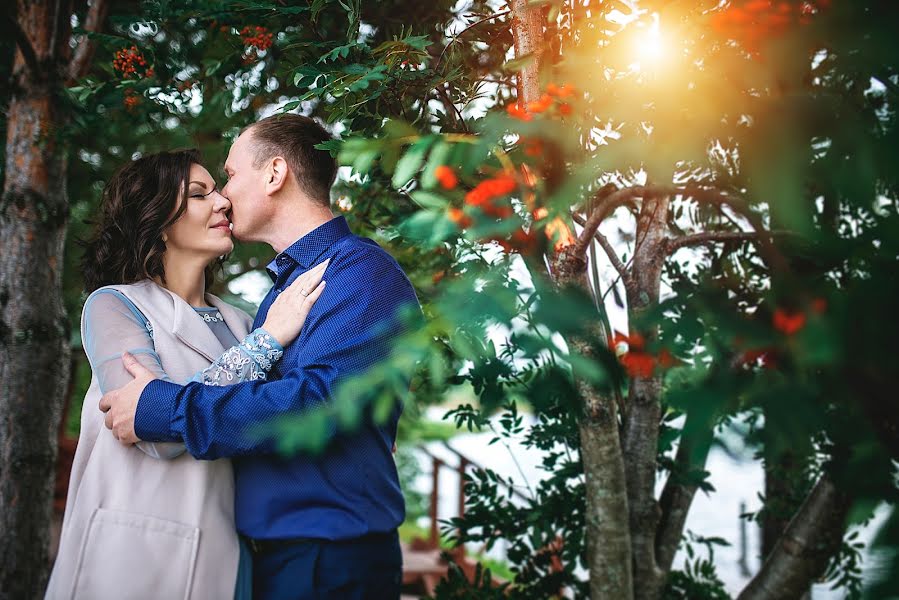 Fotógrafo de casamento Roman Zhdanov (romanzhdanoff). Foto de 4 de setembro 2017