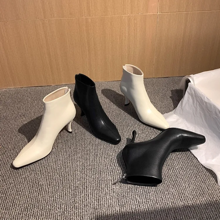 Title 3, Blackjack Damen Stiefeletten Low Top Office Fas...