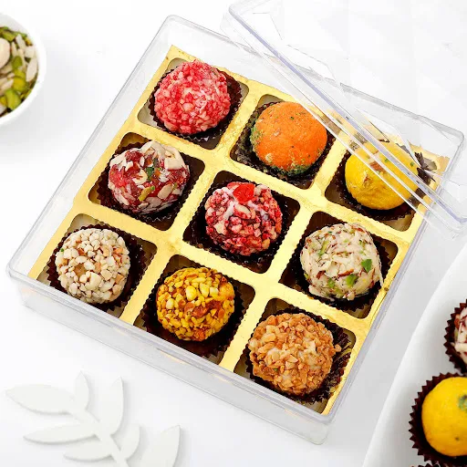 Assorted Ladoos (9 Pcs)