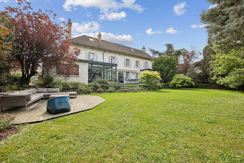 maison à Le chesnay (78)