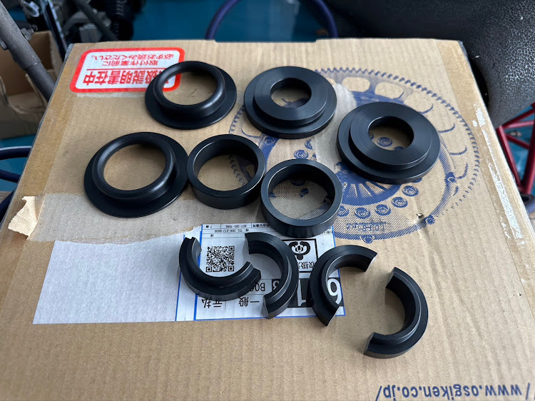 M3 クーペのOS技研・CAEウルトラシフター・Glück-Racing・BBS LM DG-BKBD・フェニックスイエローに関するカスタム事例の投稿画像4枚目