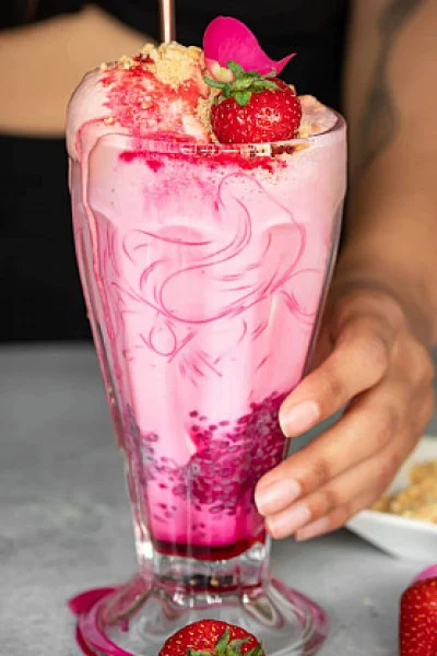 Strawberry Faluda