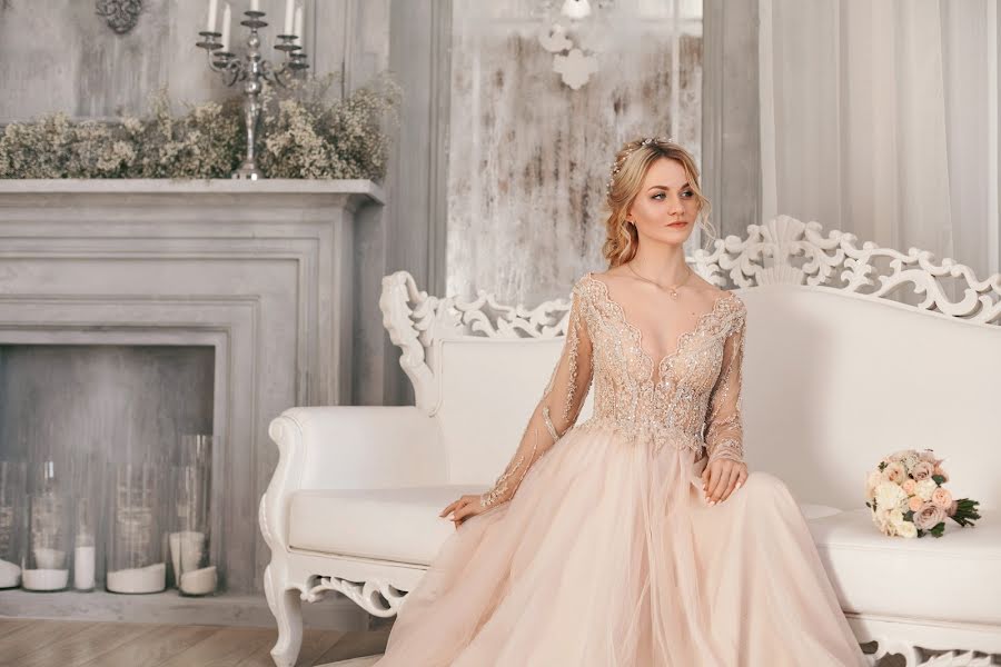 Wedding photographer Olesya Gulyaeva (fotobelk). Photo of 2 June 2020