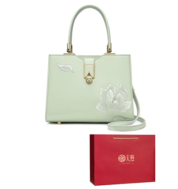 Title 5, Creative Simple Chinese Style Handbag