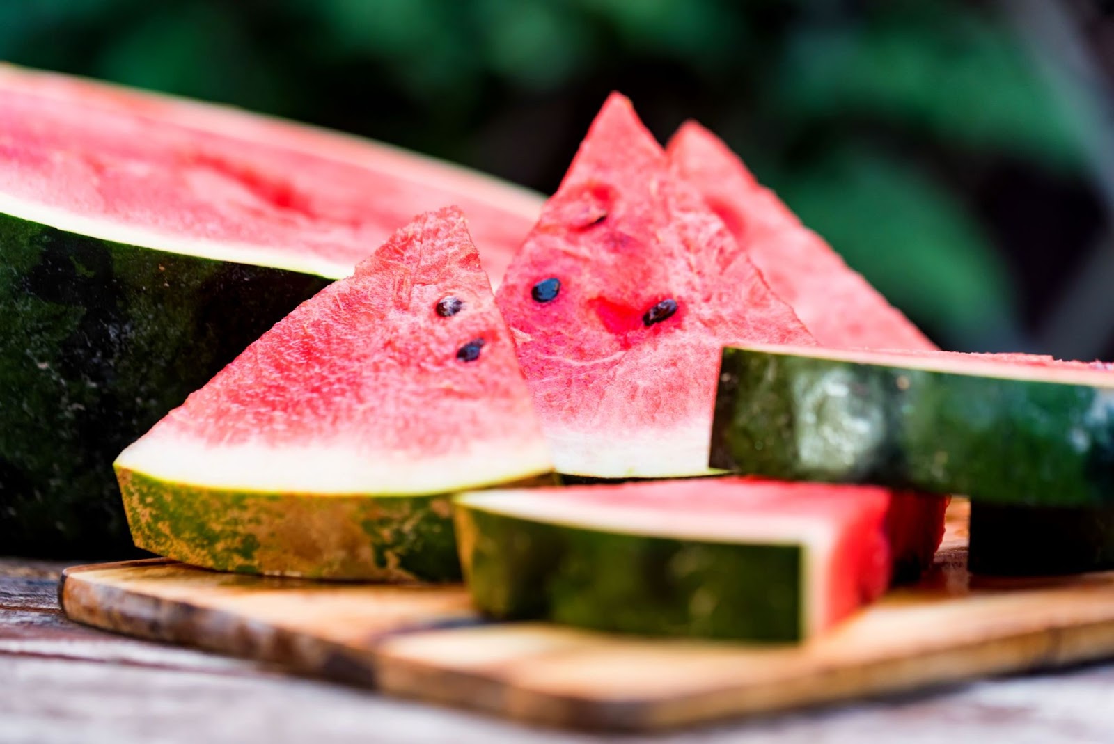 fresh-cut-watermelon-on-serving-board