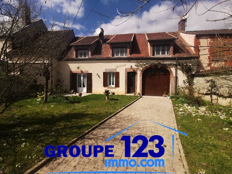 Vente maison 6 pièces 114 m² à Chailley (89770), 152 900 €