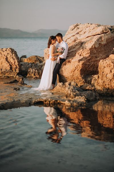 Jurufoto perkahwinan Χαρά Γκοτσούλια (xaragot). Foto pada 13 Disember 2021