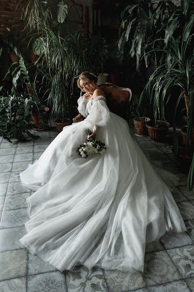 Wedding photographer Liya Shuvalova (liaidilia). Photo of 15 August 2021