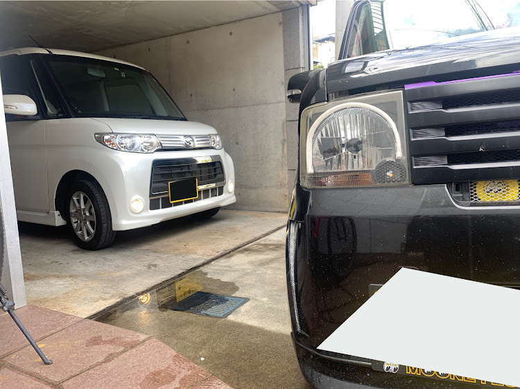 セレナの#クズ・ムーブコンテ・DIY・〇〇じぃに関するカスタム事例の投稿画像1枚目