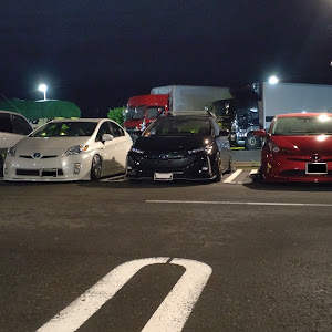 プリウスPHV ZVW52