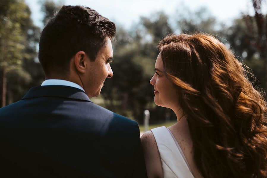 Fotógrafo de casamento Adrian Craciunescul (craciunescul). Foto de 21 de junho 2018