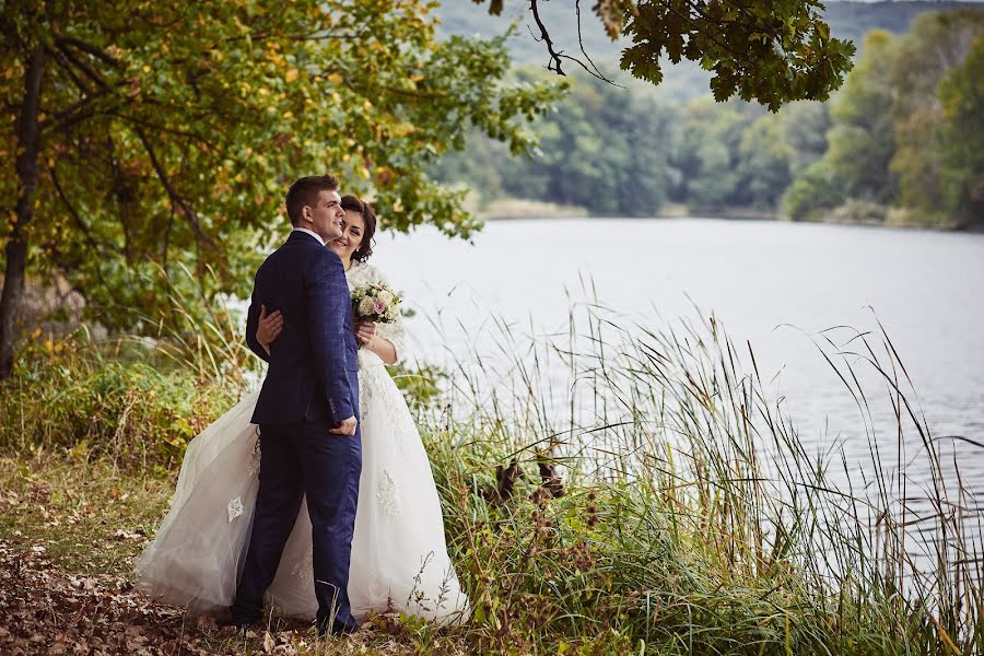 Fotógrafo de casamento Igor Voloshin (igrik). Foto de 1 de outubro 2017