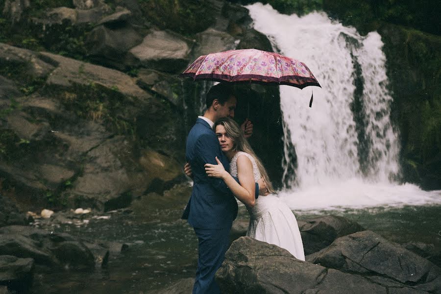 Wedding photographer Yuliya Chopoydalo (juliachop). Photo of 27 September 2017