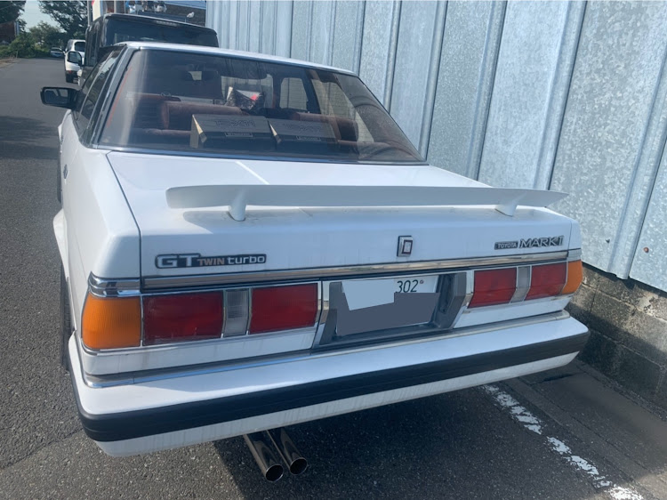 マークIIのGTツインターボ・gx71・マークII・街道レーサーに関するカスタム事例の投稿画像1枚目
