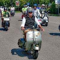 E' una Vespa che mi porterà fuori città di 3108