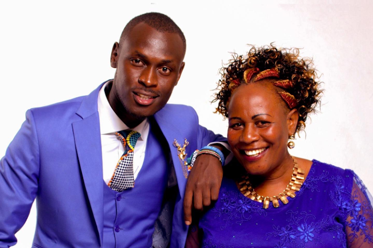 king kaka and his mother