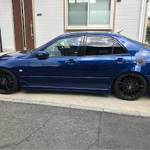 アルテッツァ SXE10