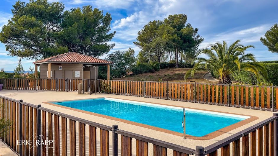 Vente appartement 2 pièces 45 m² à Saint-raphael (83700), 300 000 €