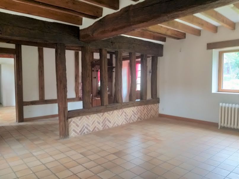 Vente maison 16 pièces 250 m² à Poilly-lez-Gien (45500), 158 000 €