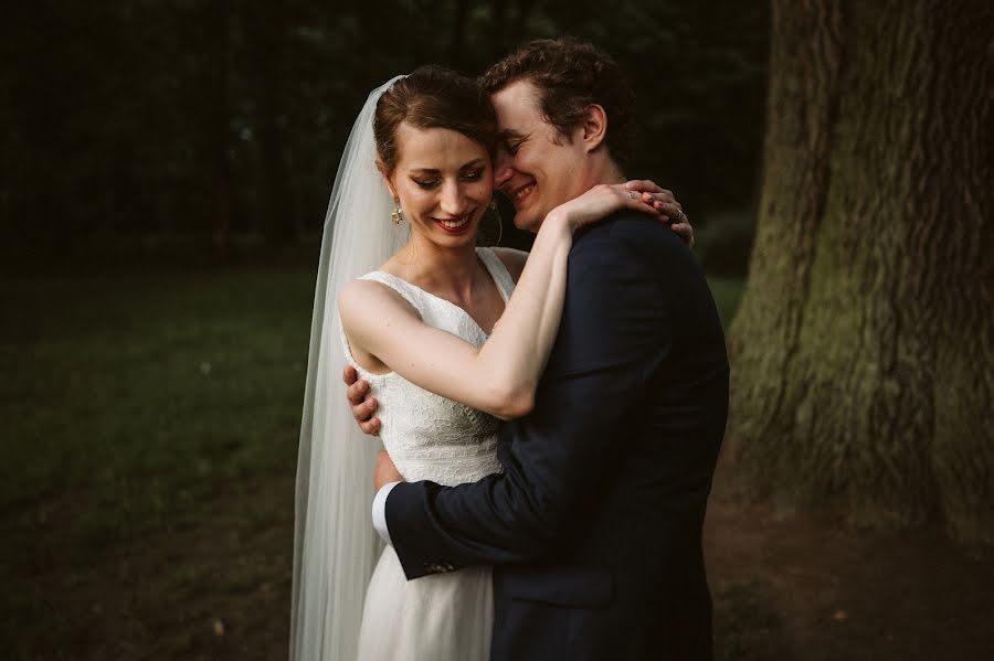 Fotógrafo de casamento Mariusz Tomżyński (tomzynski). Foto de 20 de agosto 2020