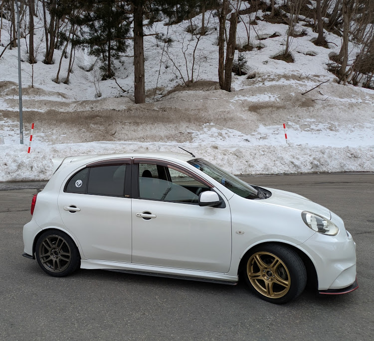 マーチのTeam うまくたピーナッツ🥜・ドライブ・温泉クラブに関するカスタム事例の投稿画像1枚目