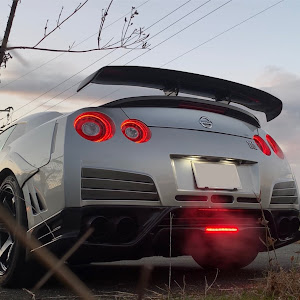 NISSAN GT-R R35