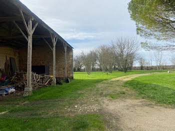 maison à Ruffec (16)