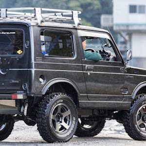 ジムニー JA11V