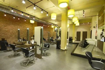 New Salonz photo 