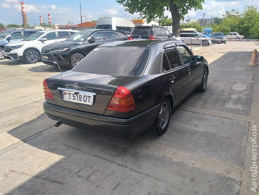 продам авто Mercedes C 180 C-klasse (W202) фото 3