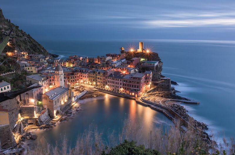 Si fa sera a Vernazza di Giancarlo Lava