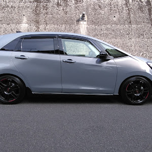 フィット RS
