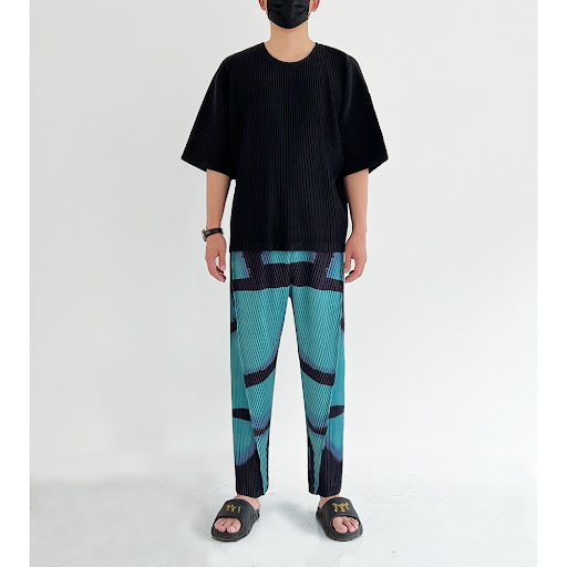 Title 2, Mens Summer Pleated Ink Print Casual Pants. St...