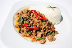 "Moo pad kra pao"