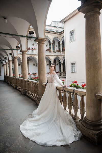 Свадебный фотограф Іра Твердохліб (iraphototime). Фотография от 18 июня 2021