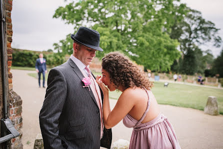 Wedding photographer Denise Edgell Slark (angelswithdirty). Photo of 2 November 2019