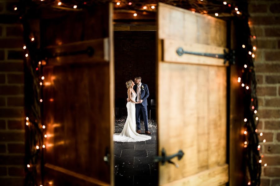 ช่างภาพงานแต่งงาน Sarah Davies (two-dphotography) ภาพเมื่อ 26 มกราคม 2020