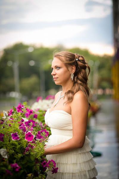Wedding photographer Yuliya Bulash (julia-gemini). Photo of 30 August 2013