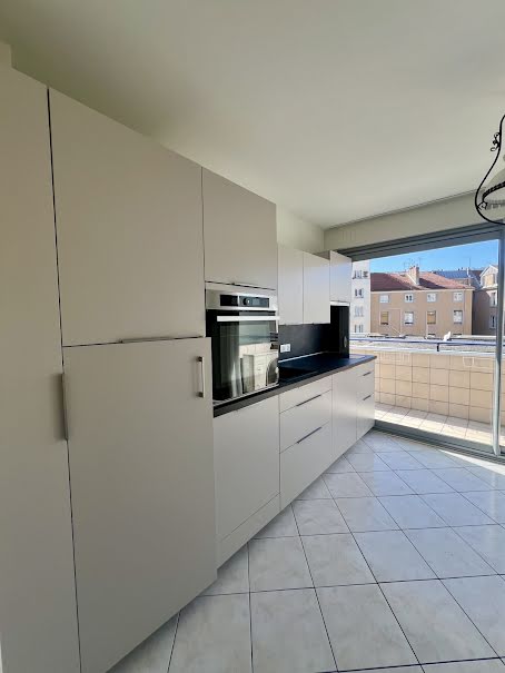 Vente appartement 3 pièces 64 m² à Grenoble (38000), 249 000 €