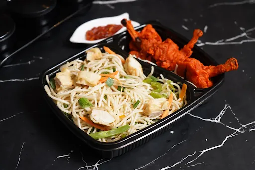 Chicken Lollipop [3 Pieces] And Chicken Hakka Noodles