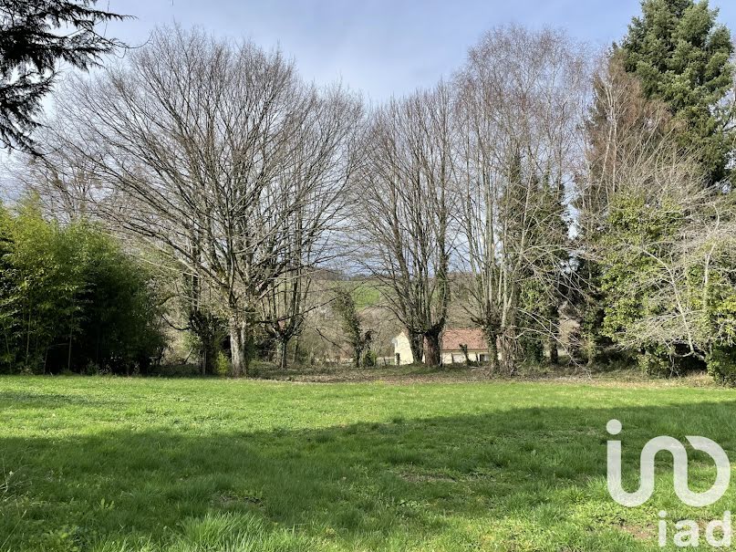 Vente terrain  1628 m² à Châteauneuf-la-Forêt (87130), 17 000 €