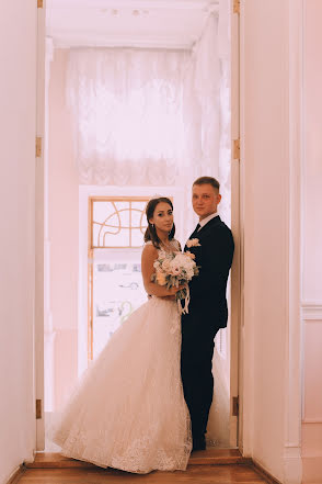 Fotógrafo de casamento Alena Pokivaylova (helenaphotograpy). Foto de 23 de junho 2022