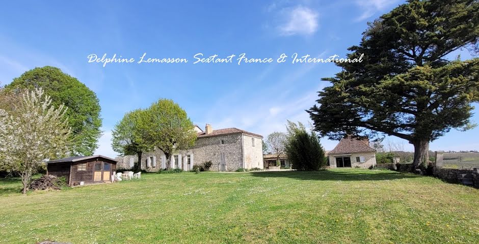 Vente propriété 13 pièces 435 m² à Monbazillac (24240), 520 000 €