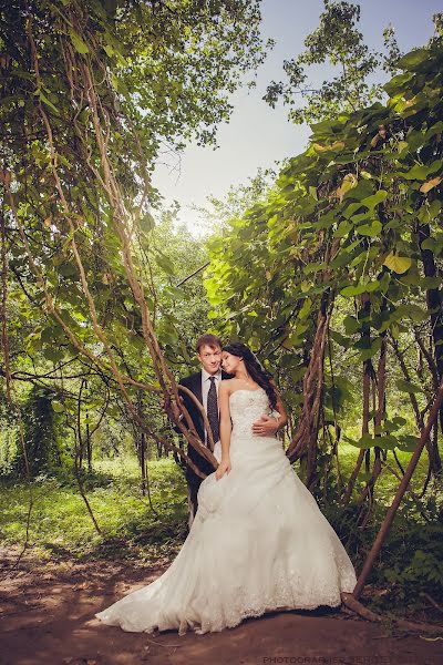 Fotógrafo de casamento Sergey Shavin (goodcat88). Foto de 15 de junho 2014