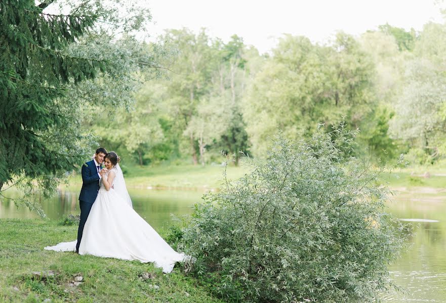 Fotografo di matrimoni Viktoriya Khruleva (victori). Foto del 1 luglio 2016