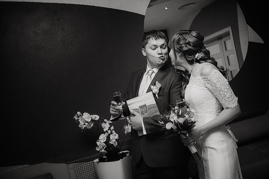 Photographe de mariage Evgeniy Bulychev (respekt). Photo du 16 mars 2017