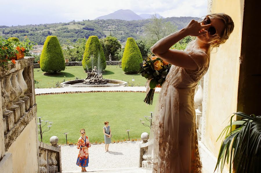 Fotografo di matrimoni Alessandro Avenali (avenali). Foto del 10 dicembre 2019