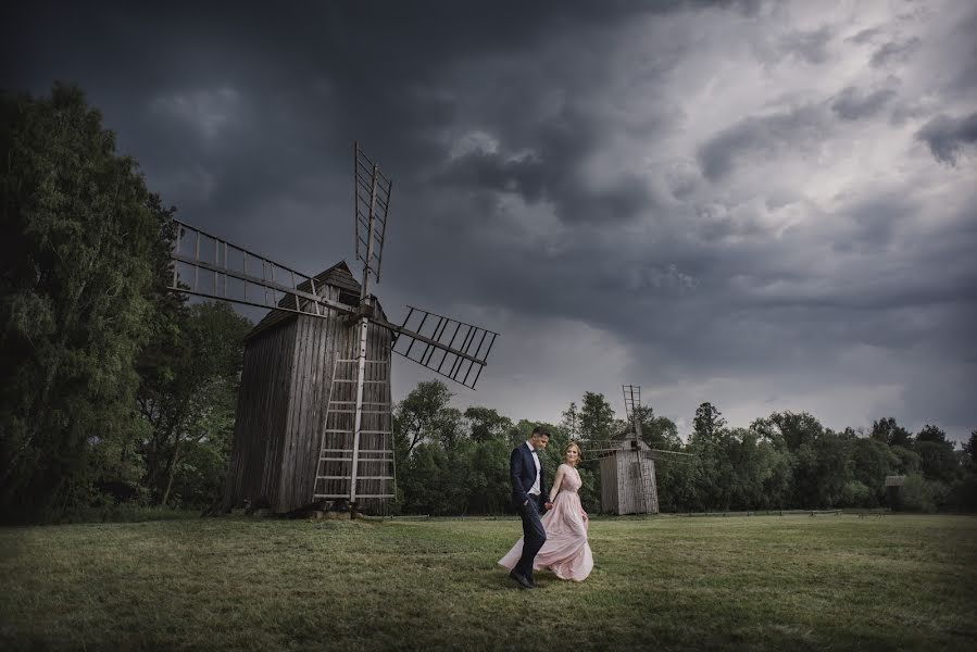 Svadobný fotograf Piotr Duda (piotrduda). Fotografia publikovaná 25. októbra 2018