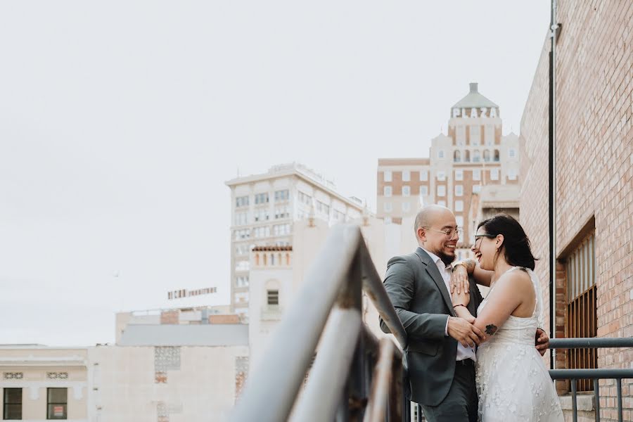 Wedding photographer Carlos Carnero (carloscarnero). Photo of 19 September 2023